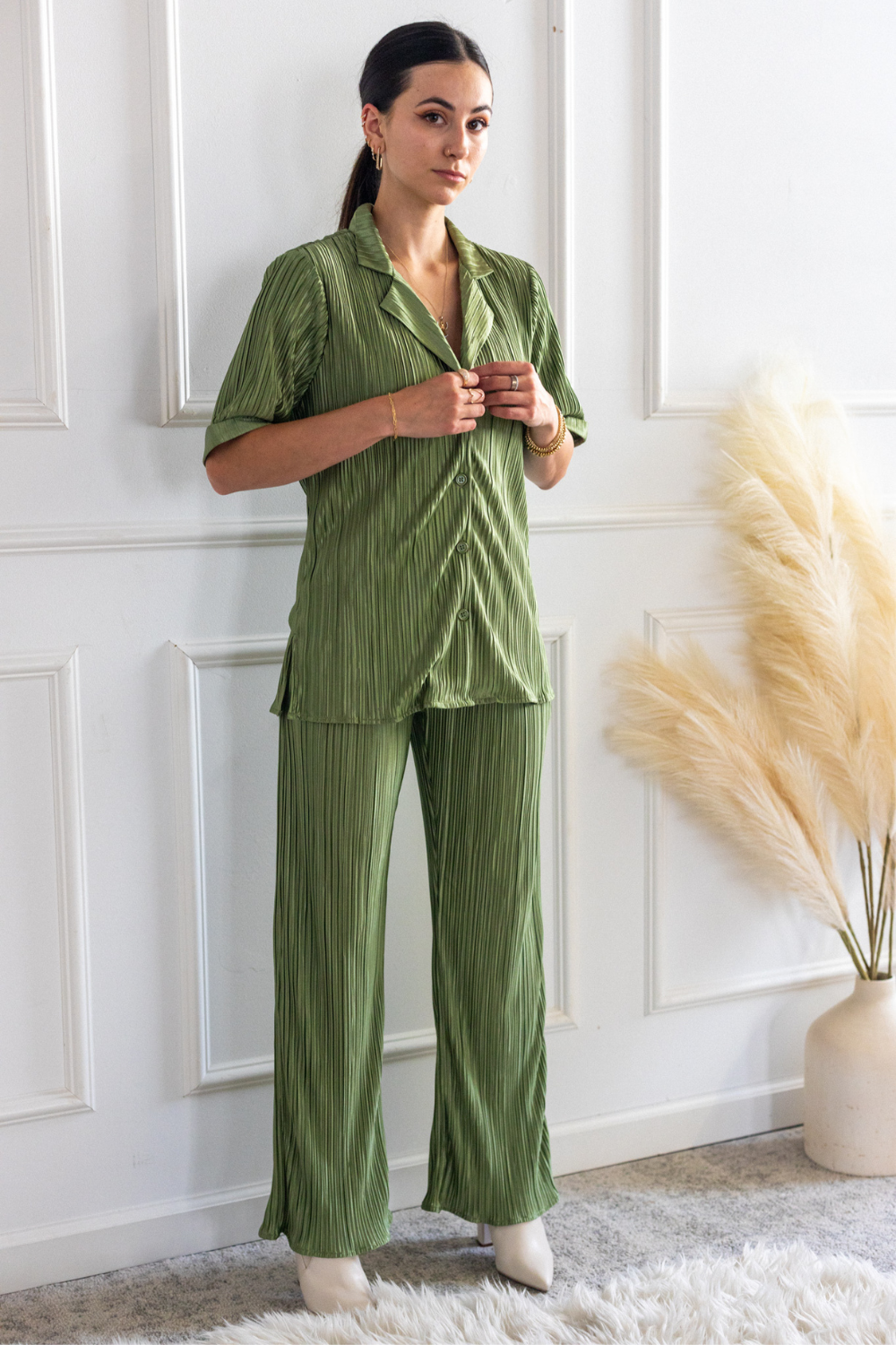 OUT THE DOOR MATCHA GREEN PLISSE SET - cedes